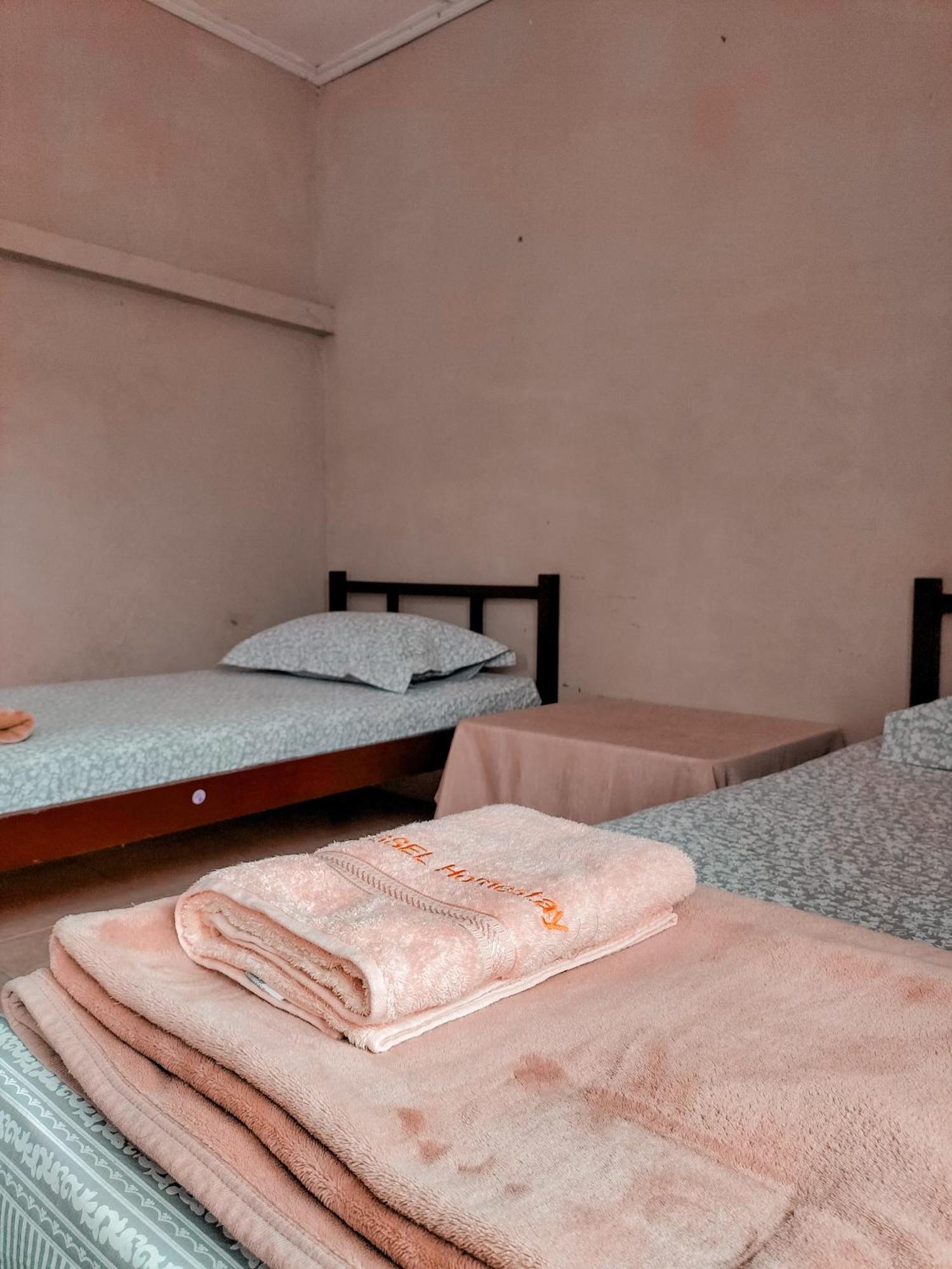 Brussels Homestay Kost Balige Exteriér fotografie